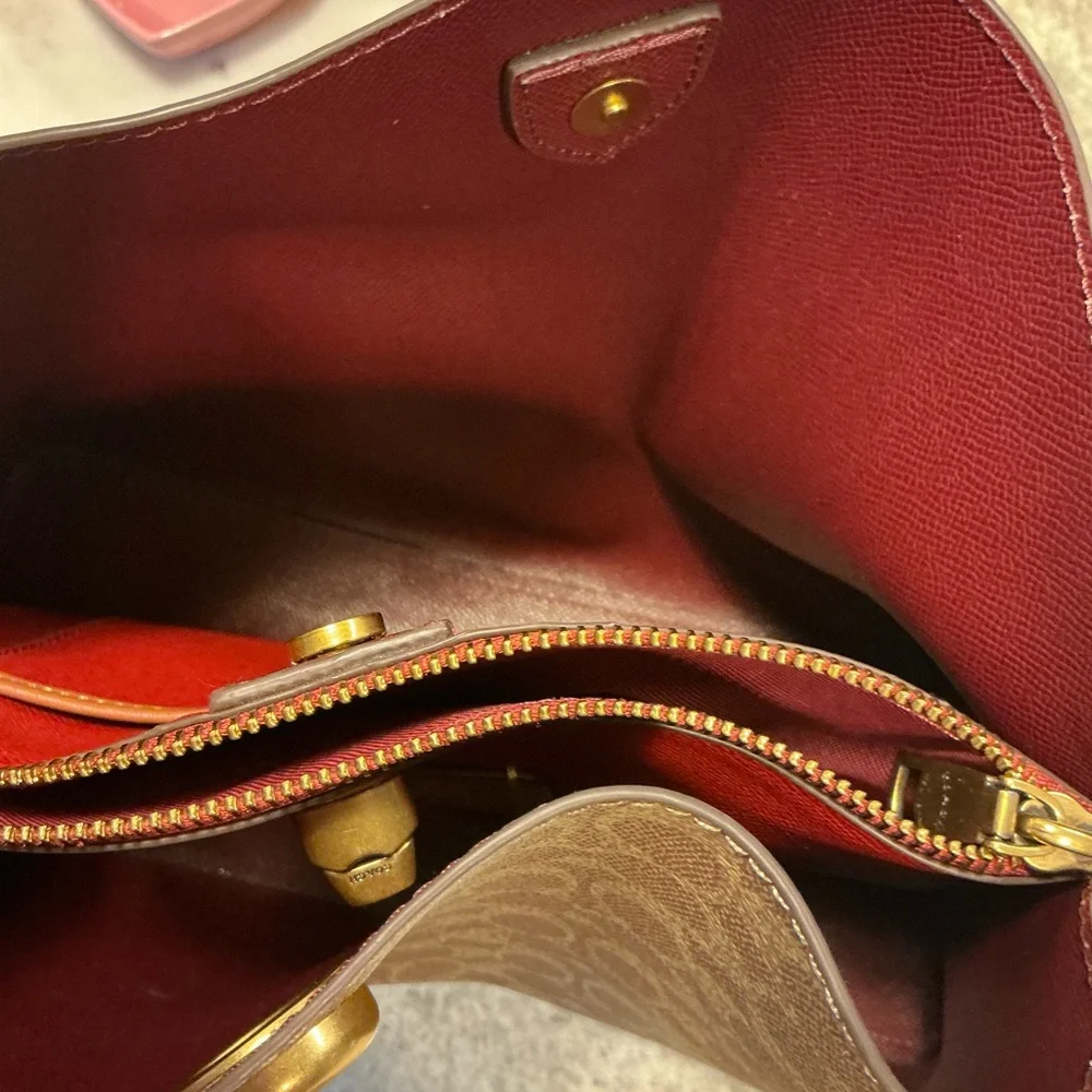 Coach Brown and Red Signature Shoulder Bag - Picture 6 of 10